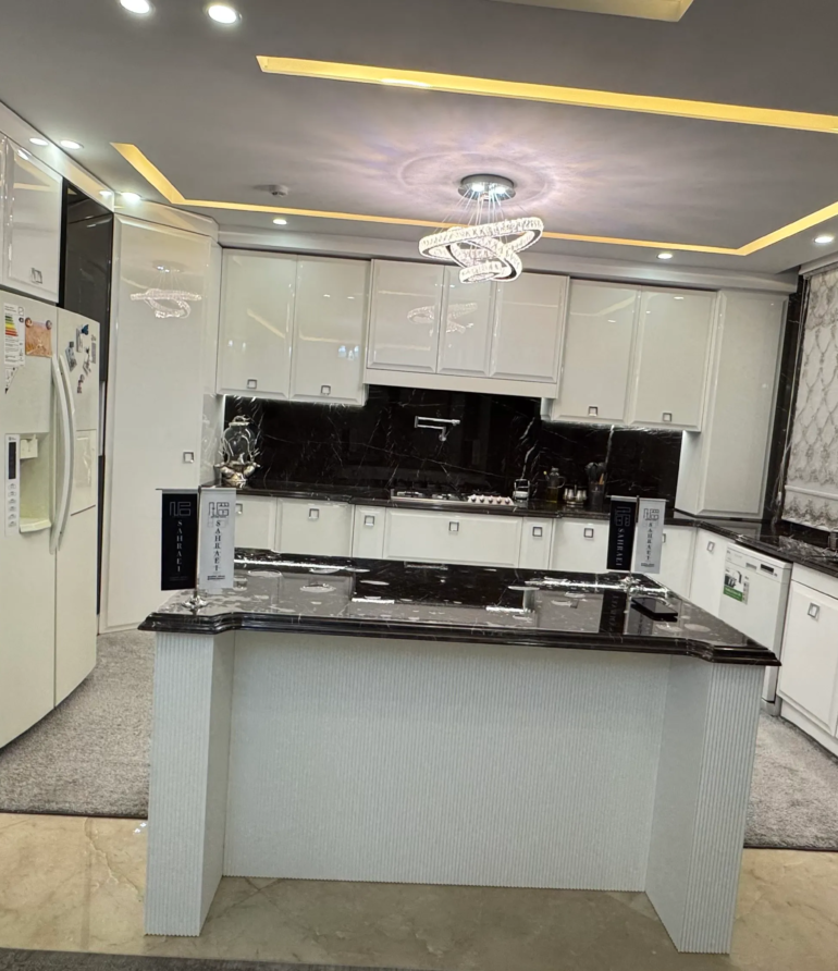پروژه کابینت سبک انزو با رنگ پولیشی-7